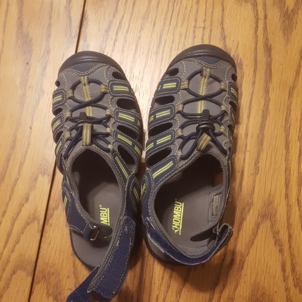 Boys water outdoor sandal